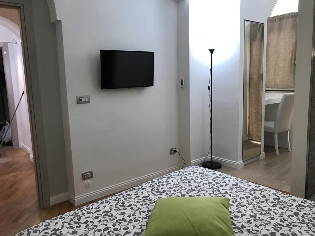 Petros Room Camere Салерно Екстер'єр фото